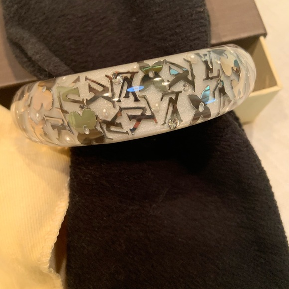 Louis Vuitton Jewelry - L V inclusion bracelet  see authentication letter